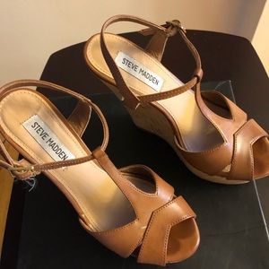Steve Madden - sandal wedge